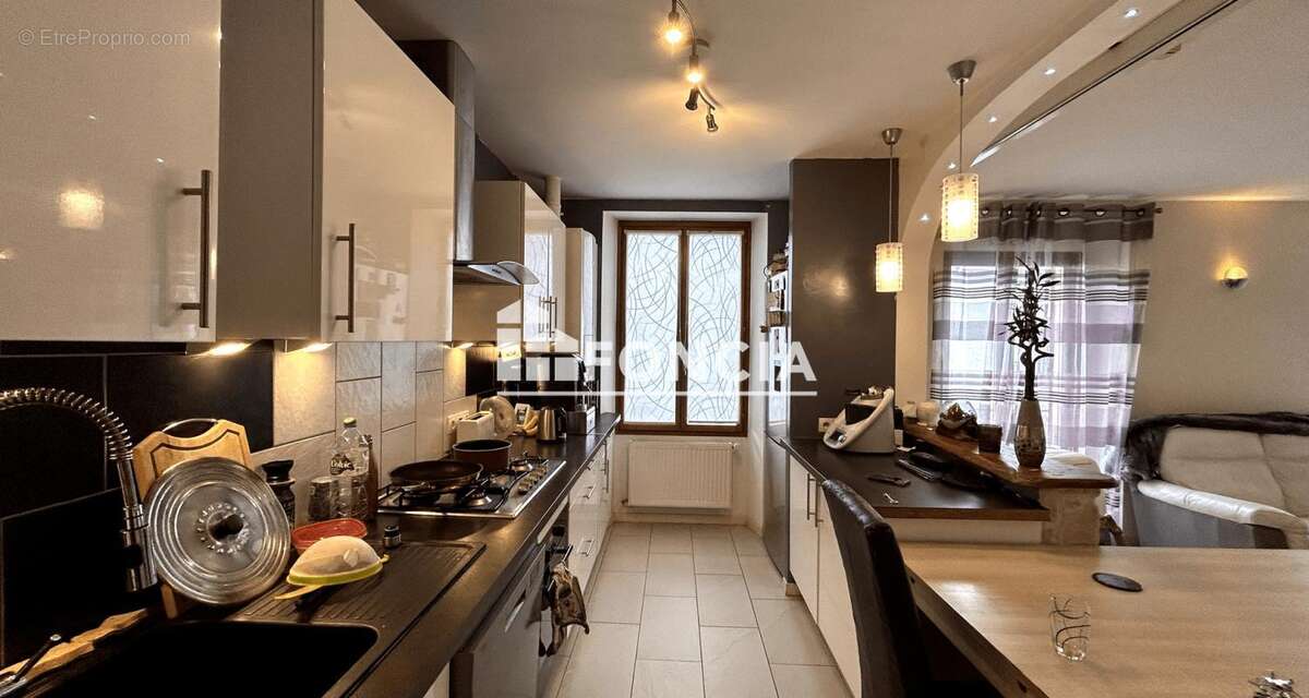 Appartement à AIX-LES-BAINS