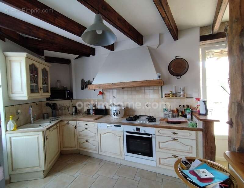 Maison à MORNAC