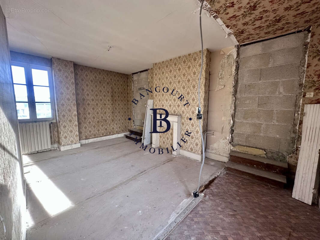 Maison à BRIVE-LA-GAILLARDE