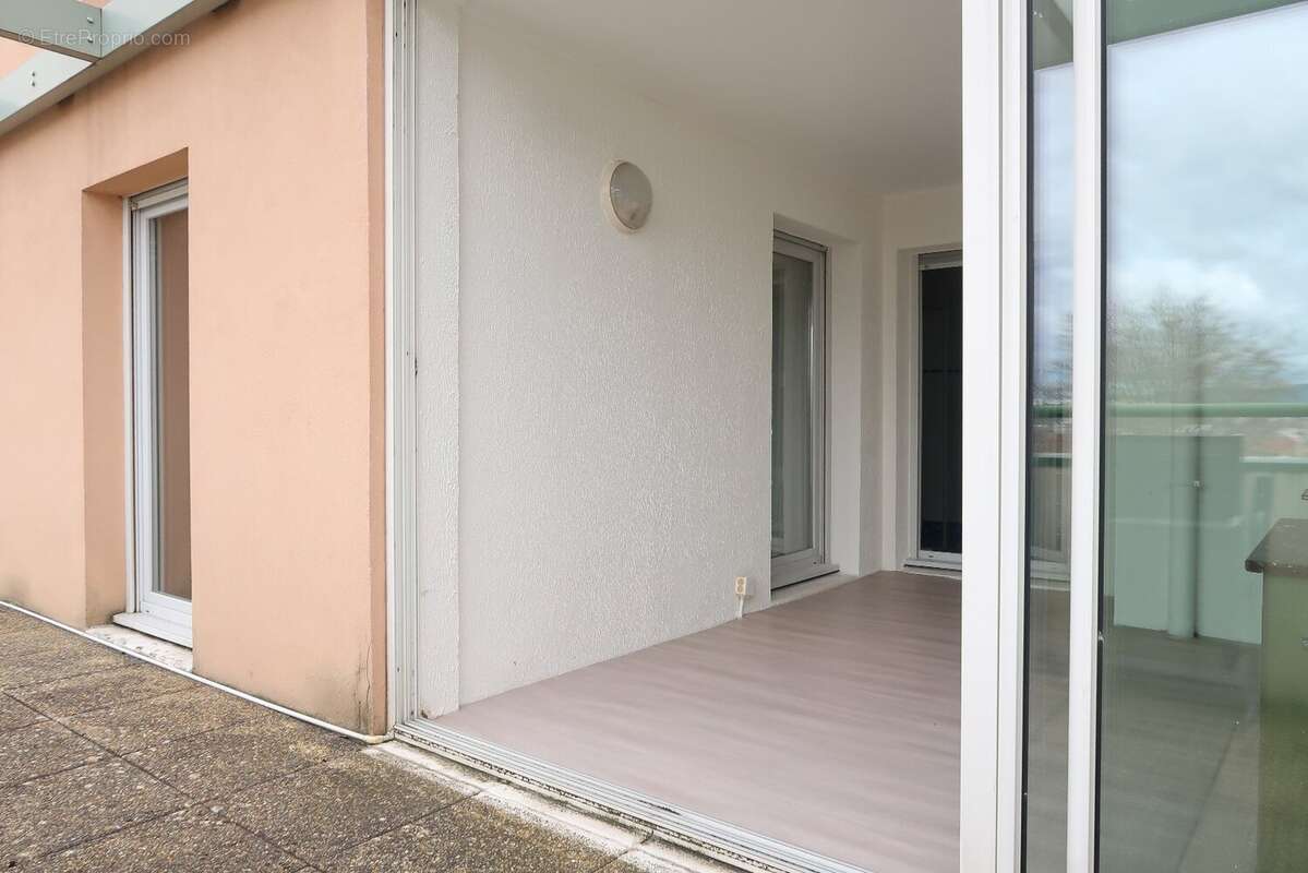 Appartement à SAINT-ETIENNE