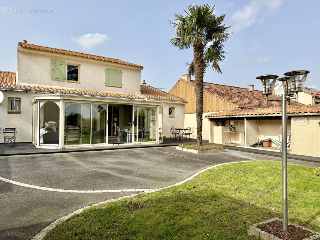 Maison à LES SORINIERES