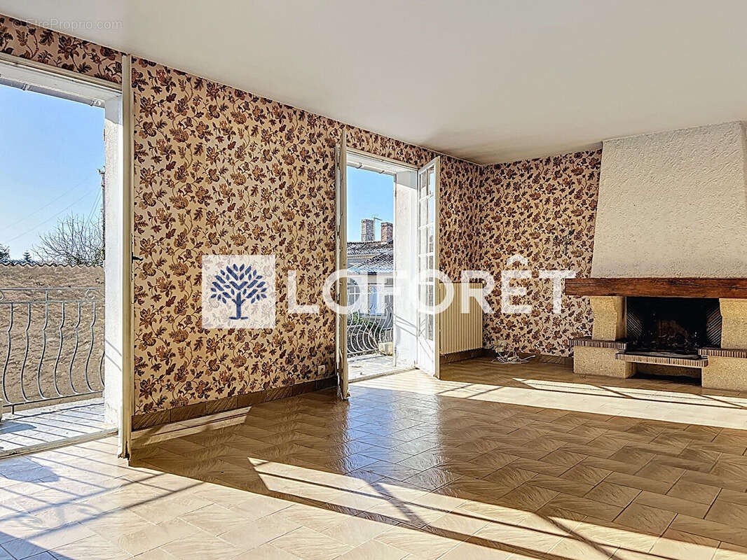 Maison à SAINT-LOUP-LAMAIRE