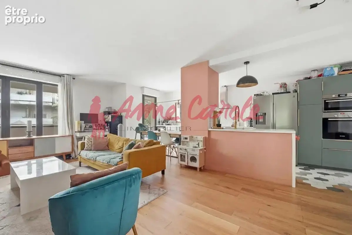 Appartement familial aux beaux volumes de 71 M2, idéalement situé ! - photo 3