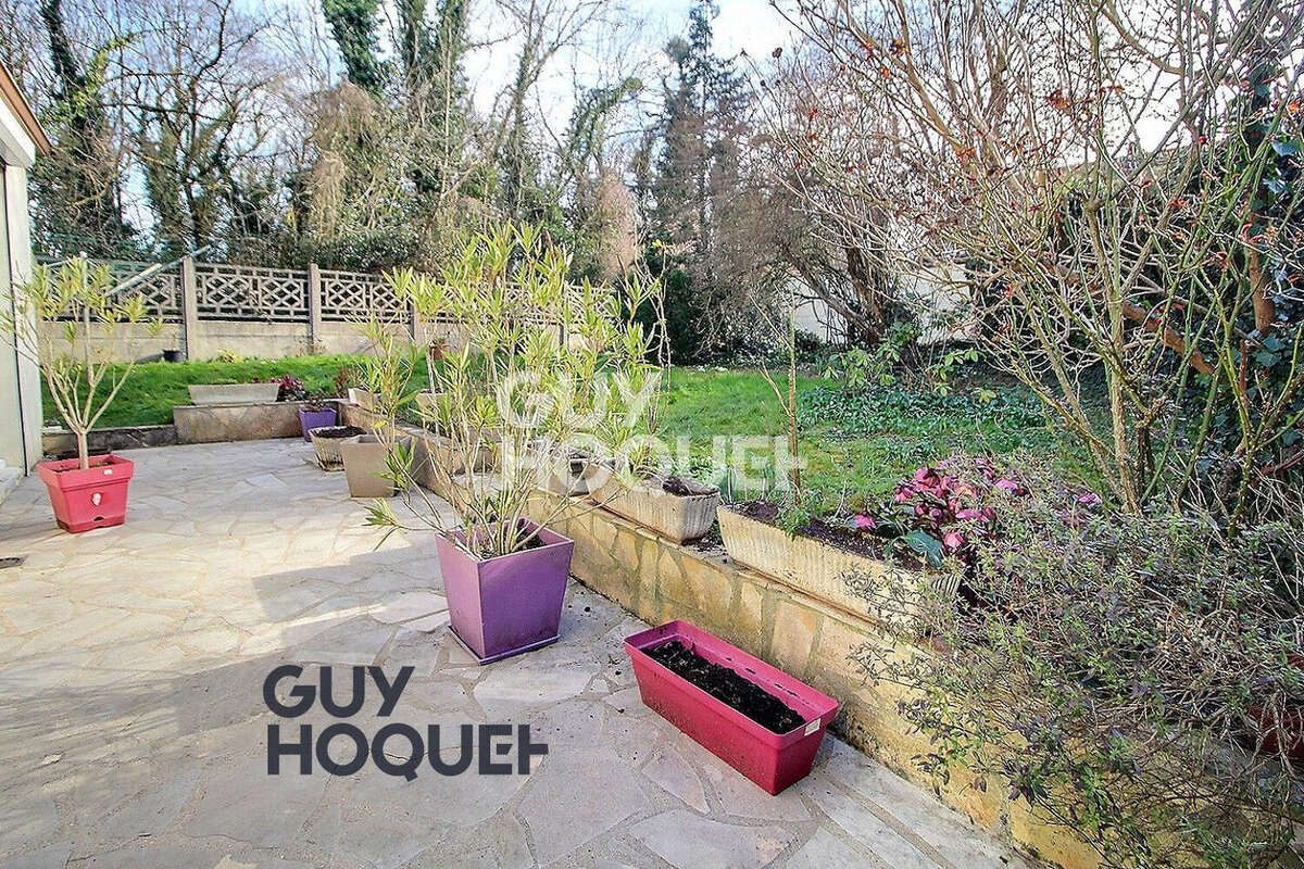 Maison à LIMEIL-BREVANNES