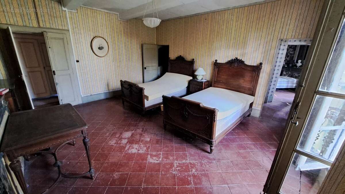 Maison à LABOUTARIE