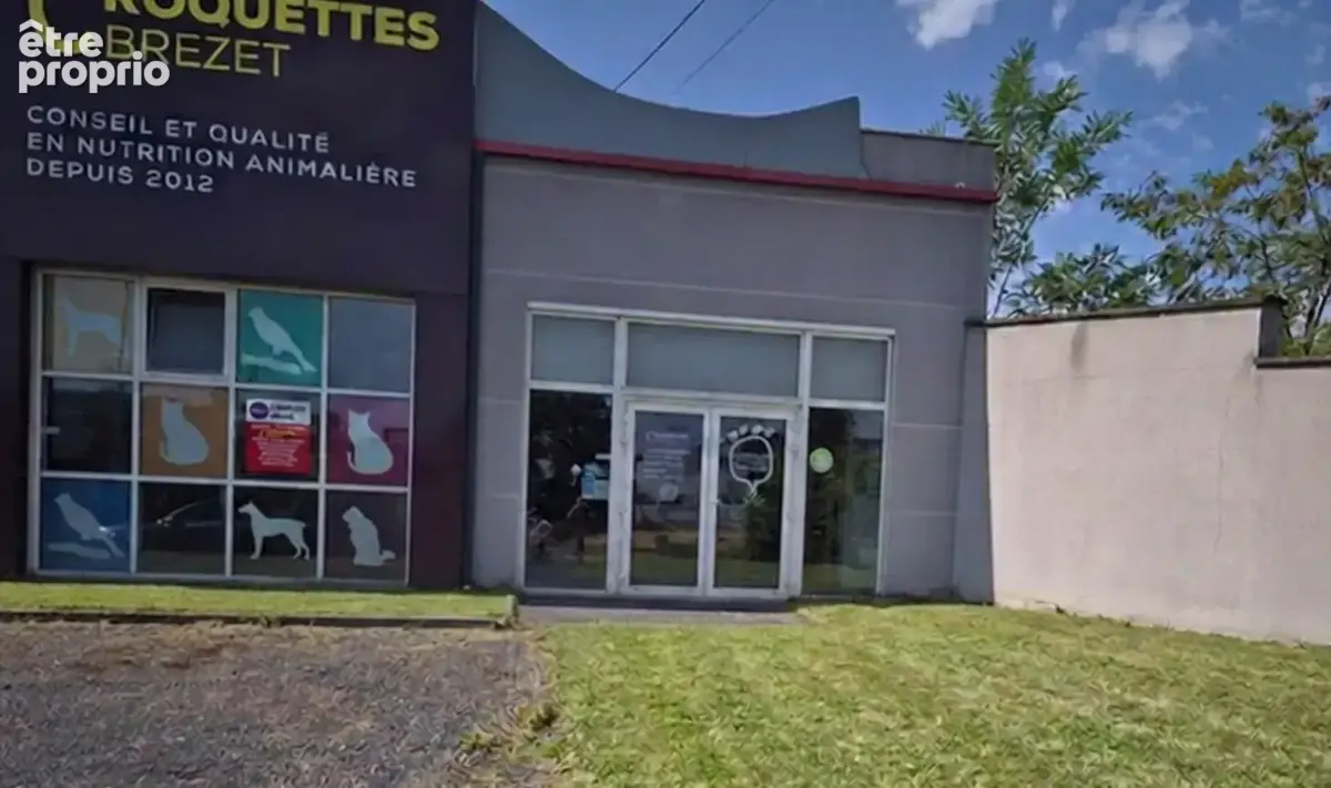 À VENDRE - Local commercial / services - 173 m2 - Zone du Brézet, Clermont-Ferrand - photo 2