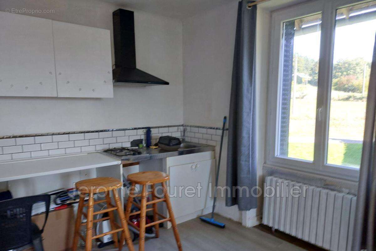 Maison à EGLETONS