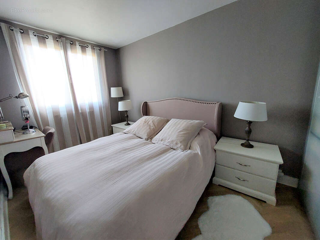 Appartement à LE PLESSIS-TREVISE