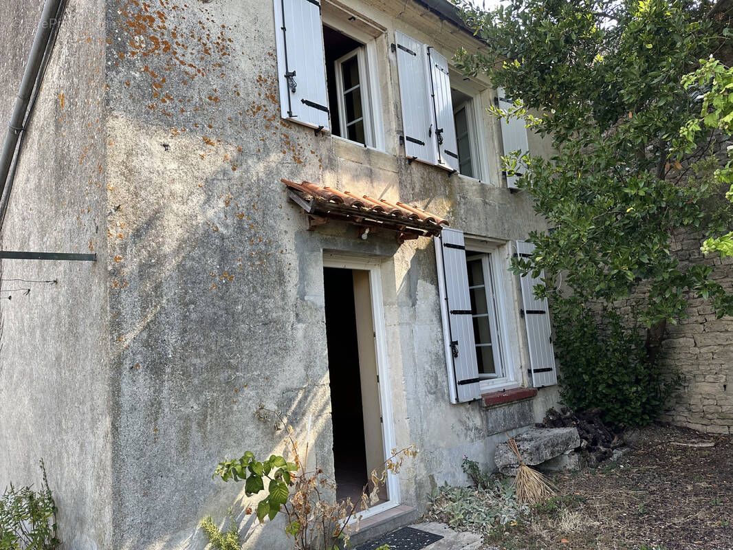 Maison à BREVILLE