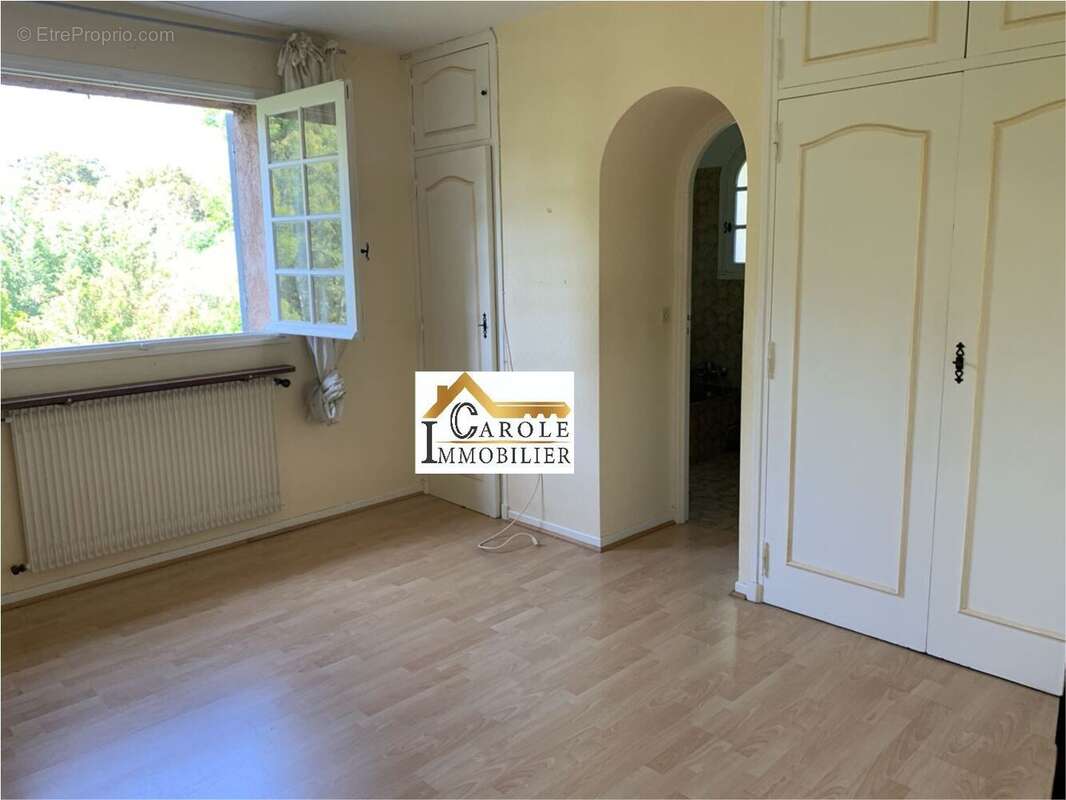 Maison à MANDELIEU-LA-NAPOULE