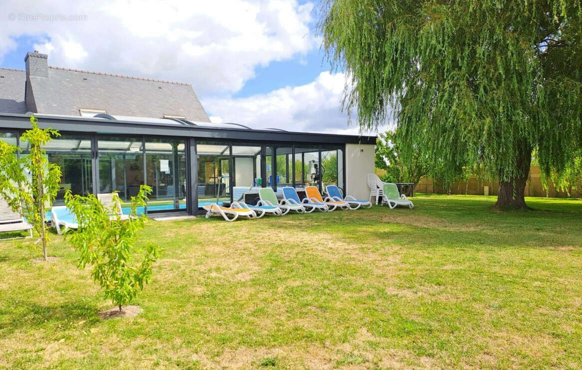 Ensemble immobilier d'exception à étel ! résidence principale & gîtes ! piscine !dpe b - photo 10