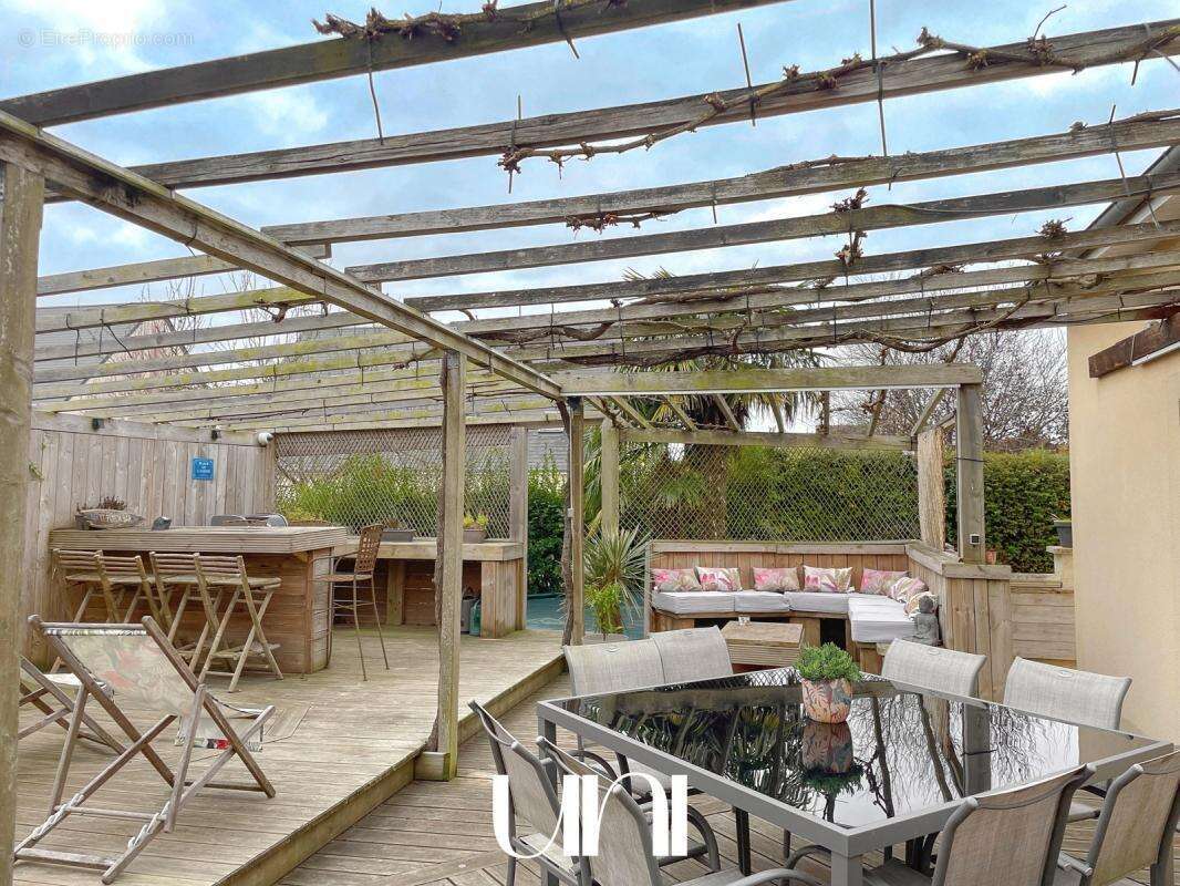 Maison à BLAINVILLE-SUR-ORNE