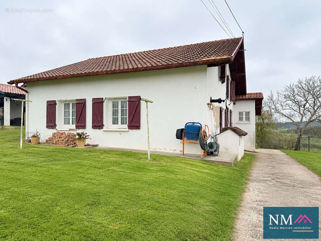 Maison à URCUIT