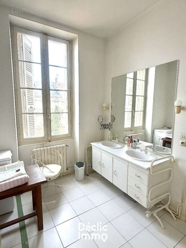 A vendre maison 8ch rochefort - photo 16