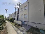 Immeuble de deux étages avec ascenseur - Appartement à BRUGES