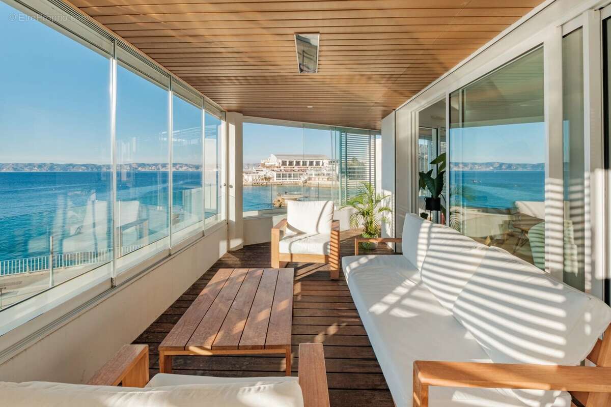 Appartement à MARSEILLE-7E