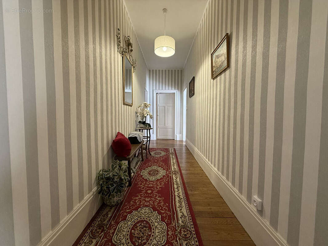 Appartement à MONTLUCON