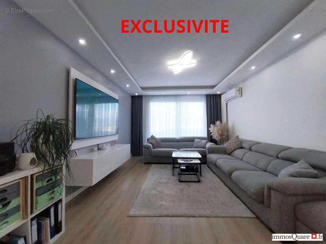 Salon - Appartement à SASSENAGE