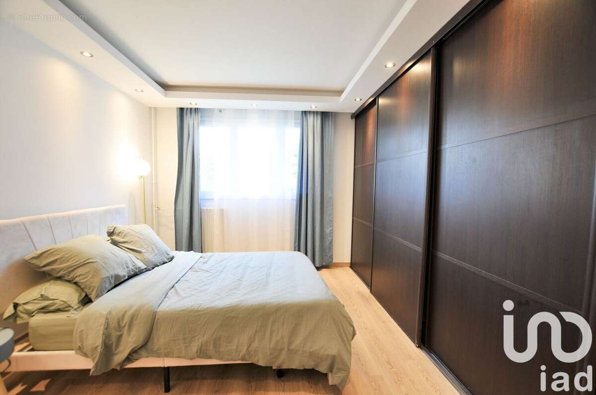 Photo 7 - Appartement à LE PERREUX-SUR-MARNE