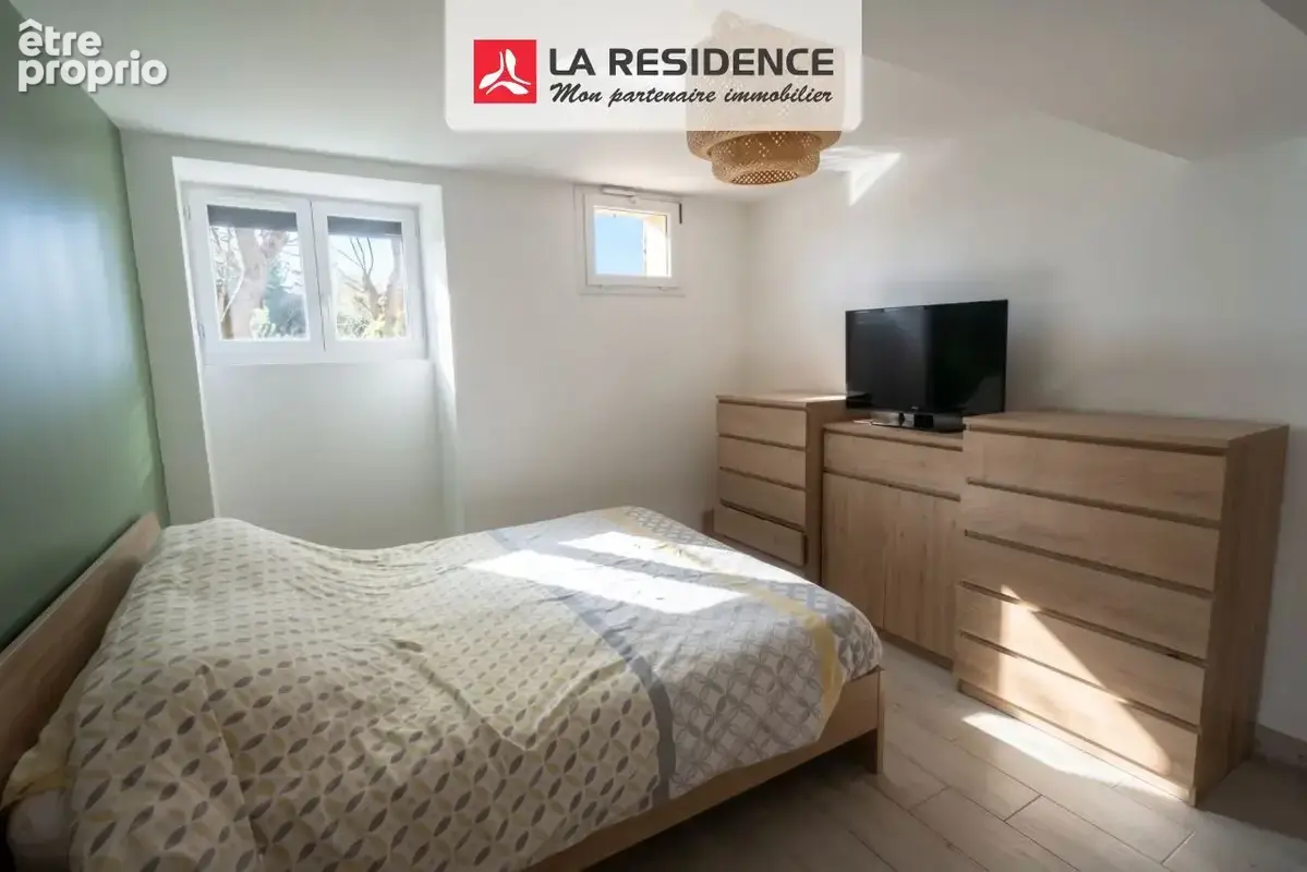 Maison 5 pièces 110 m² à vendre à Cornas (07130) - photo 8