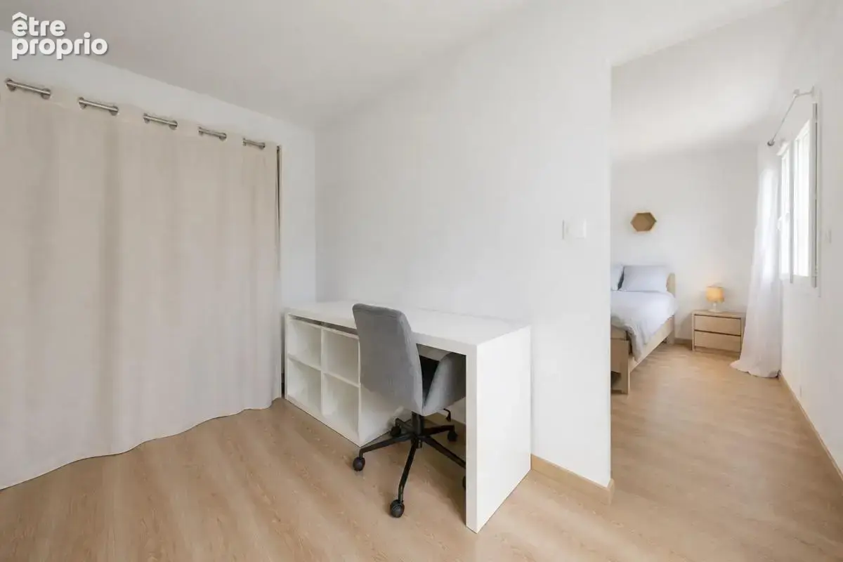 LA BASTIDE-DE-SÉROU – Villa d'environ 157 m², 4 chambres, DPE B, photovoltaïque et vue dégagée - photo 7