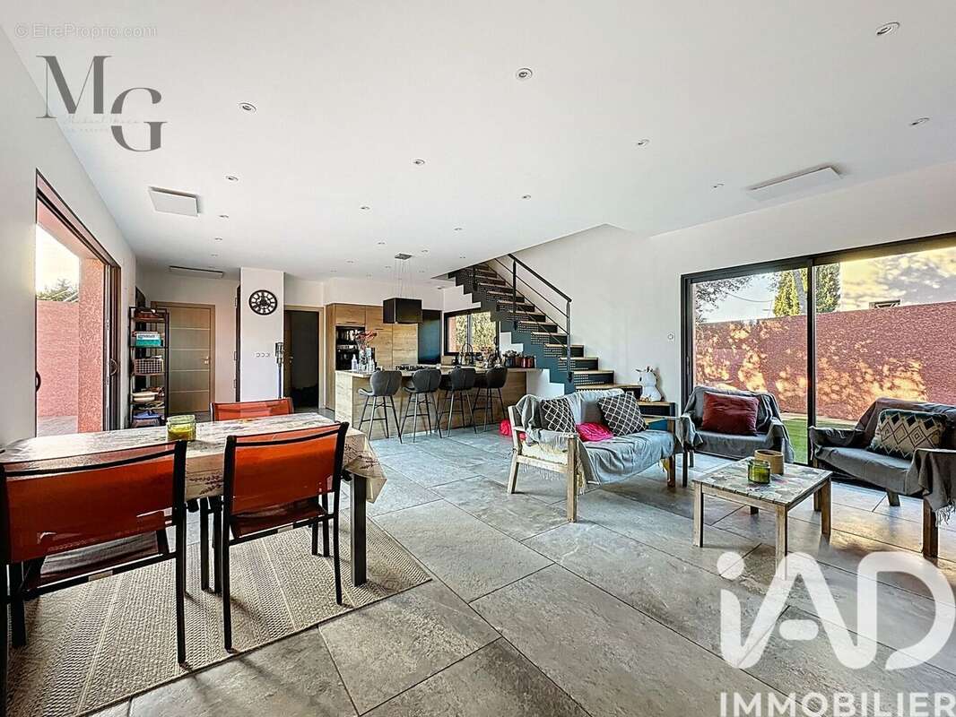 Photo 8 - Maison à POMEROLS