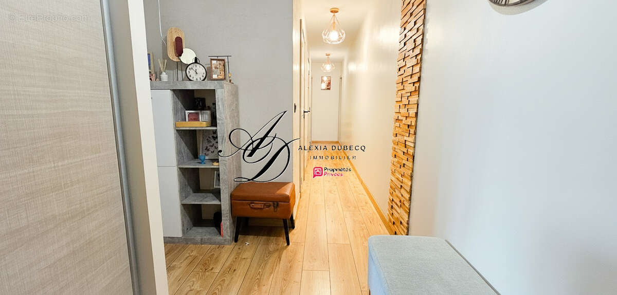 Appartement 4 pièces 80 m² - Rénovation haut de gamme - Champs-sur-Marne - photo 4