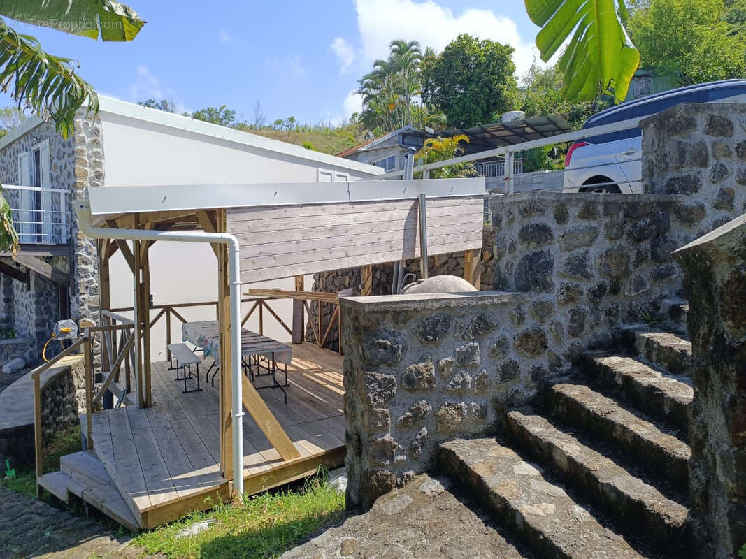 Maison à PETITE-ILE