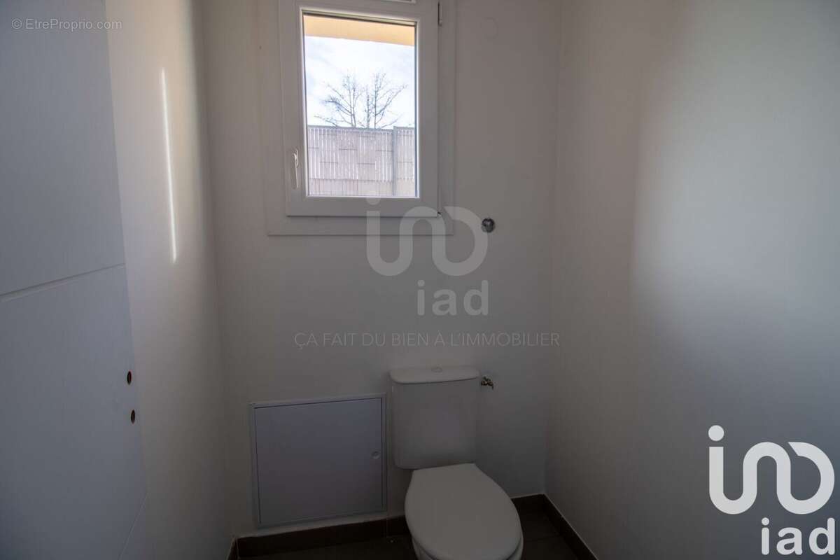 Photo 8 - Maison à CREVECOEUR-LE-GRAND