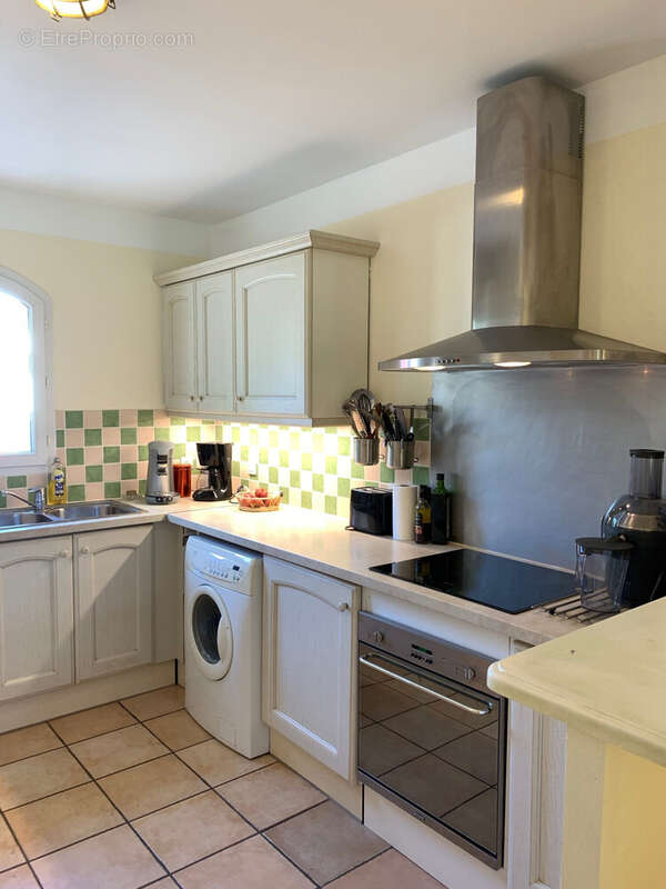 Maison 110 m² à Mallemort  - photo 5