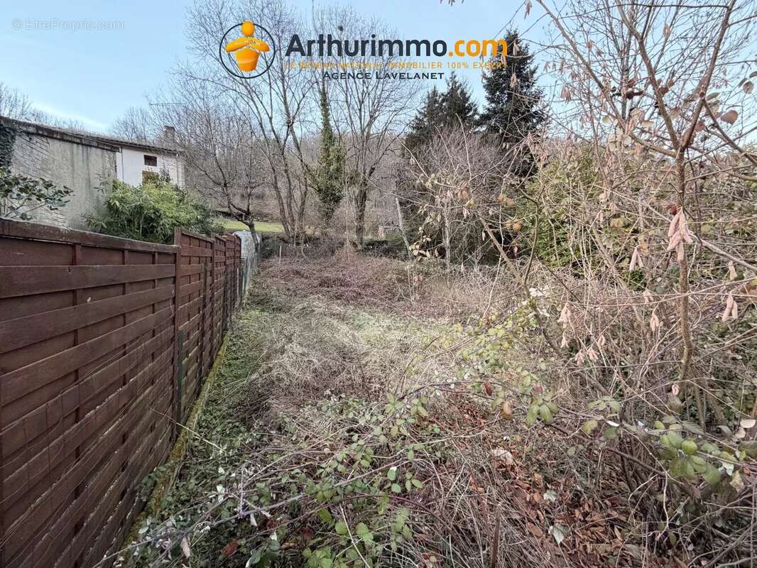 Appartement à MONTFERRIER