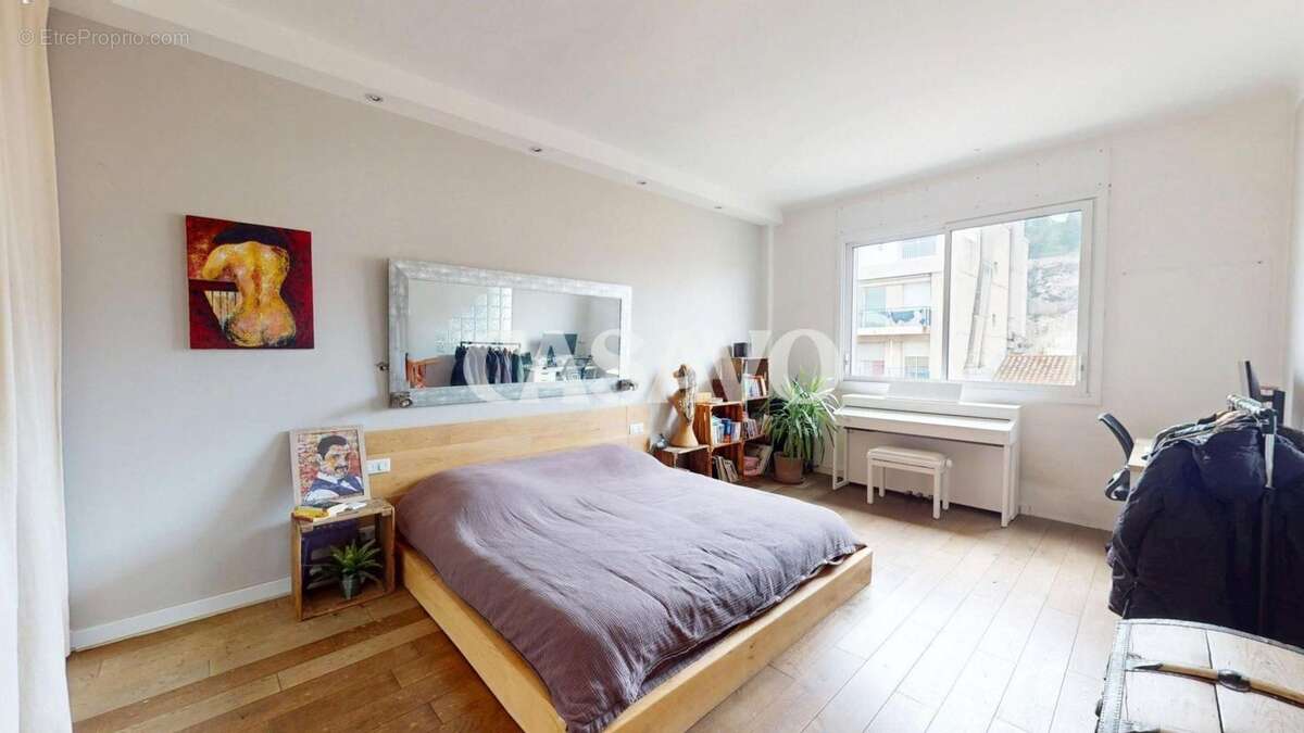 Appartement à MARSEILLE-6E