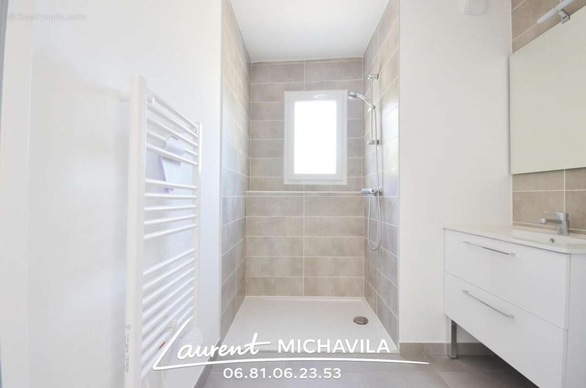 Appartement à VIAS