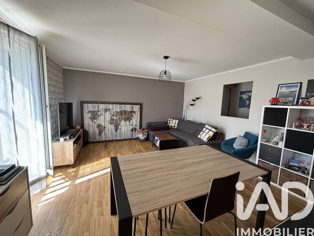 Photo 2 - Appartement à FONTENAY-LE-FLEURY
