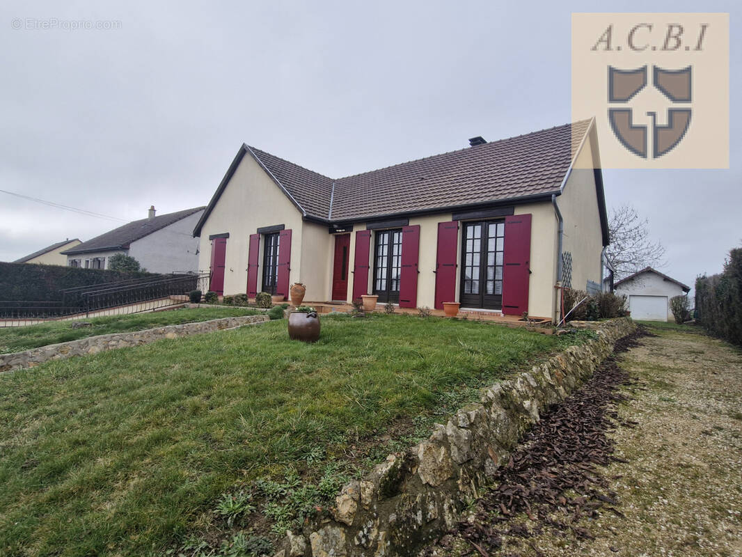 Maison à DANZE