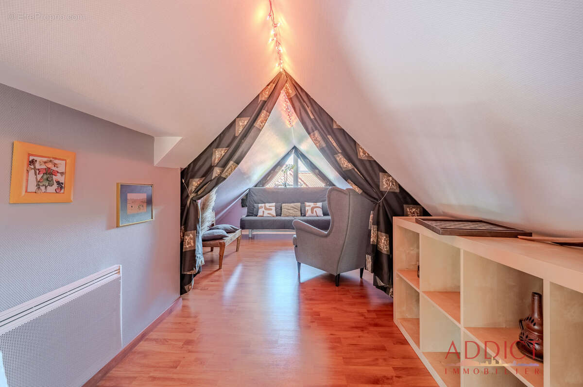 Maison à WIWERSHEIM