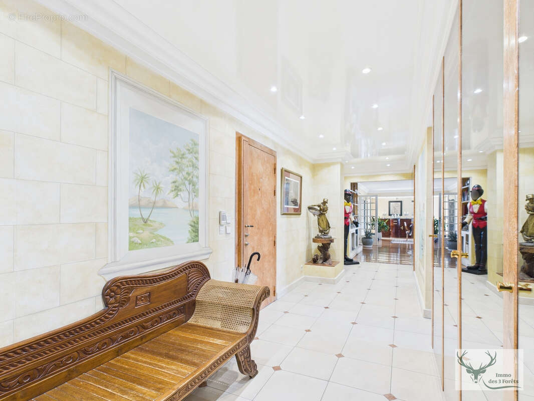 Appartement à ENGHIEN-LES-BAINS