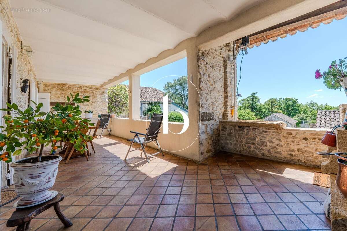 Maison à UZES