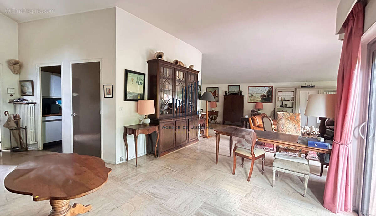 Maison à RUEIL-MALMAISON