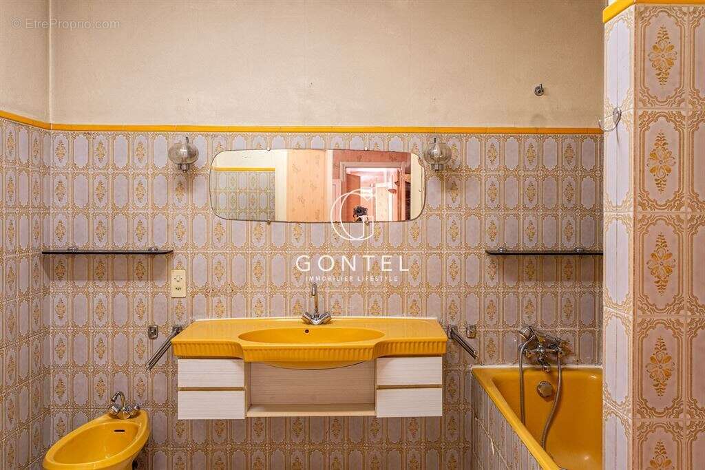 Maison à SAINT-CYR-AU-MONT-D'OR