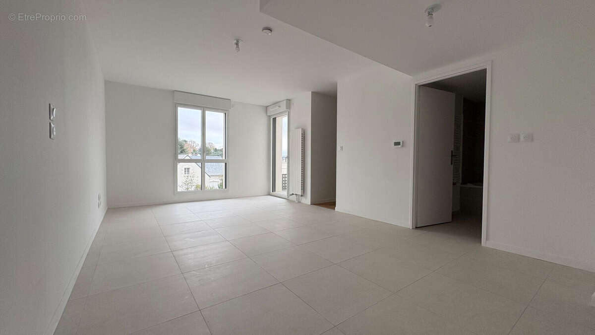 Appartement à SAINT-CYR-SUR-LOIRE