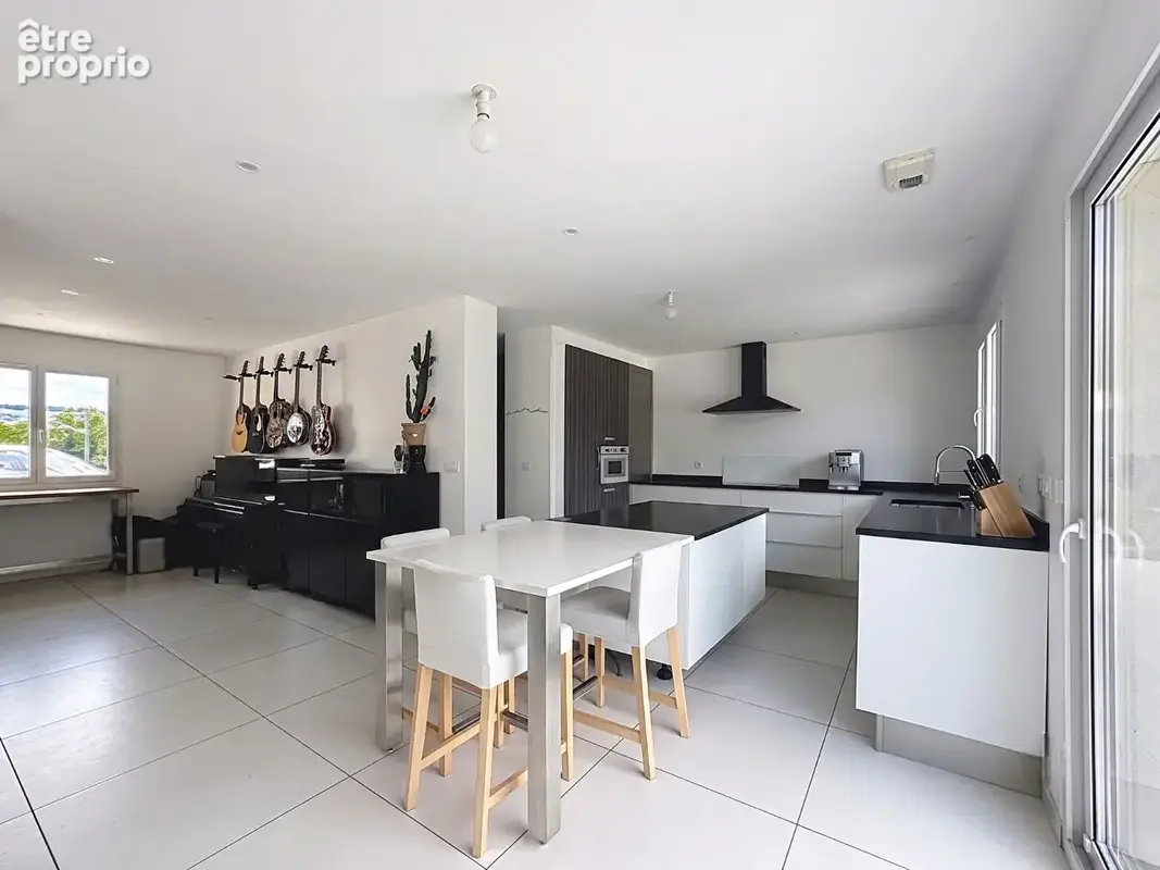 Maison mitoyenne Charvonnex avec piscine - photo 7