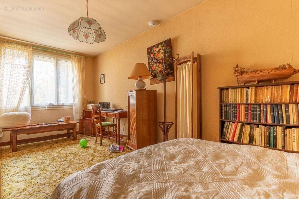 Maison à LA VERNELLE
