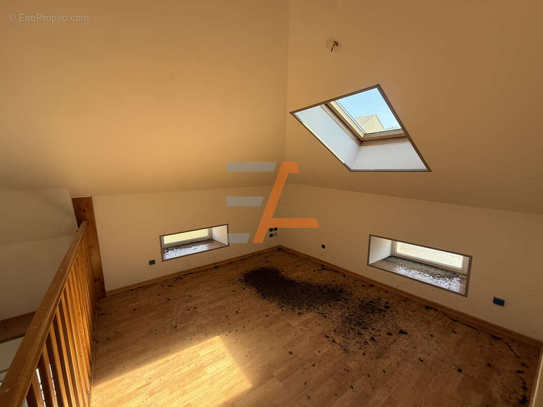 Appartement à LAUSSONNE