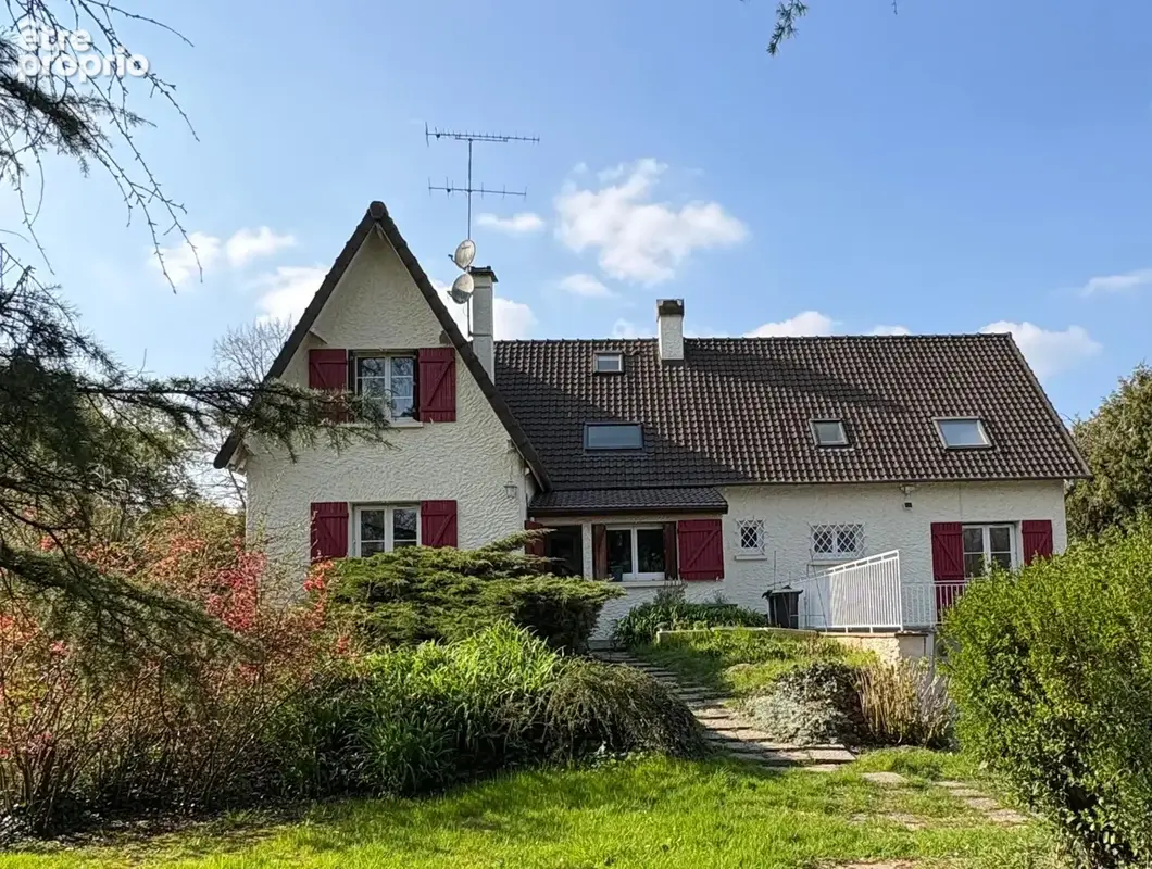 Maison de  226m2 sur sous sol total et terrain de 3550m2 - photo 18