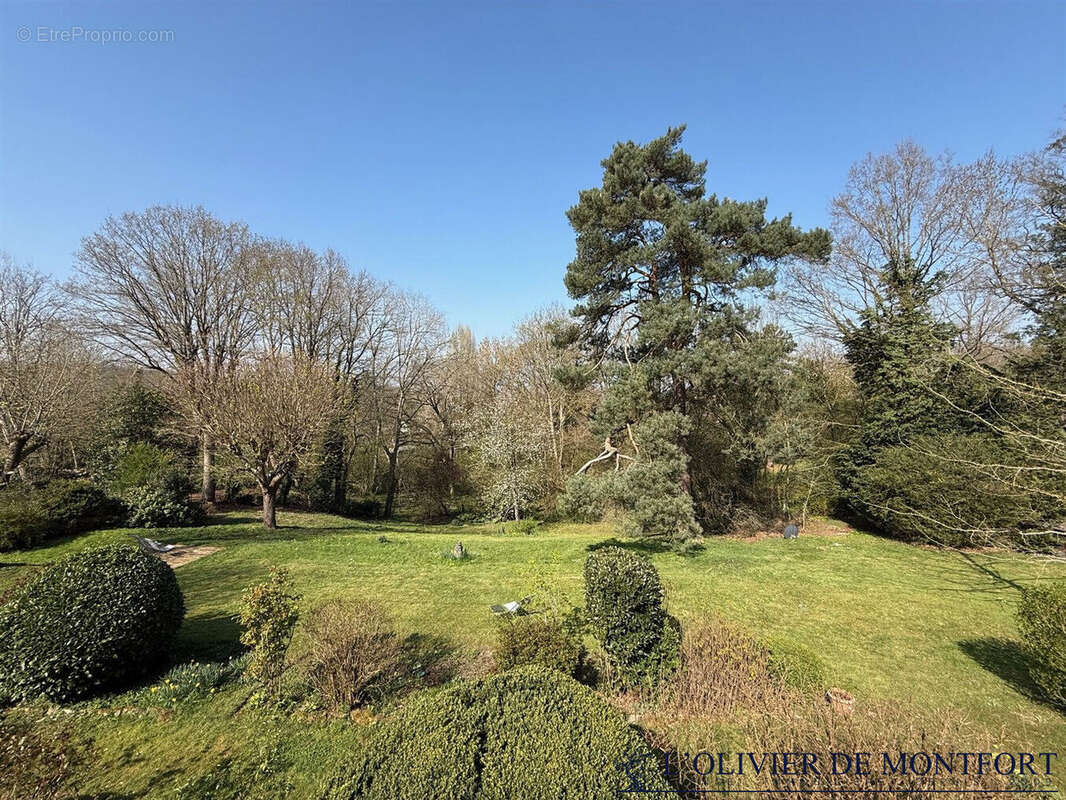 Maison à MONTFORT-L'AMAURY
