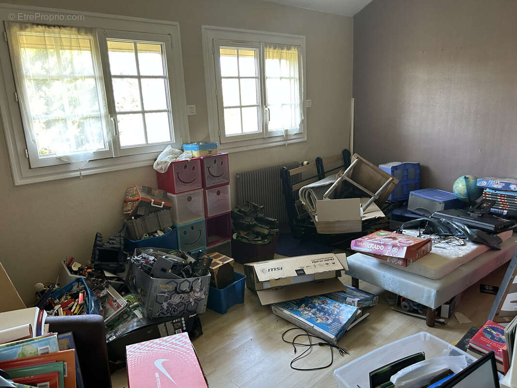 Maison à FONTENAY-SUR-EURE