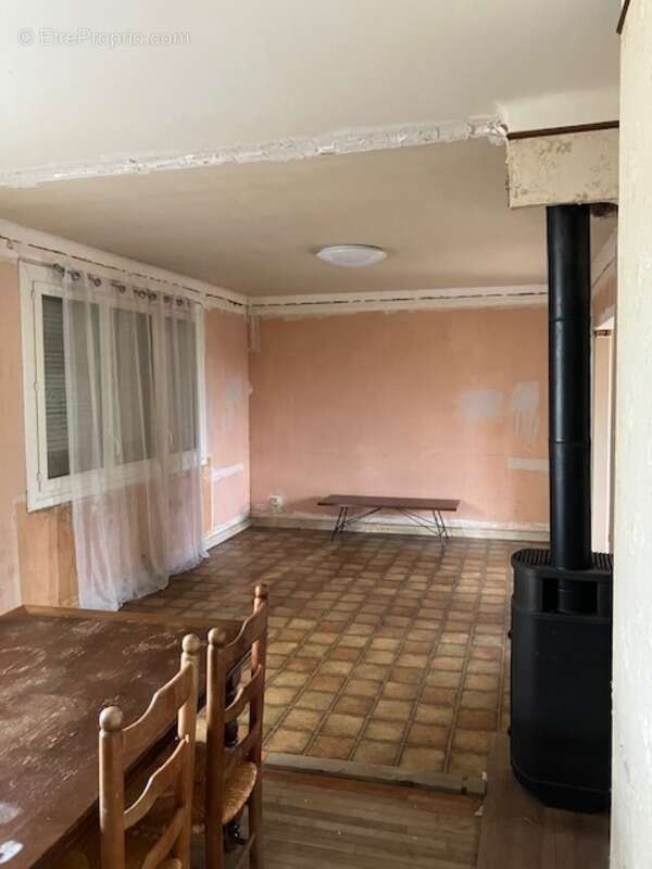 Maison à LE HAUT-CORLAY