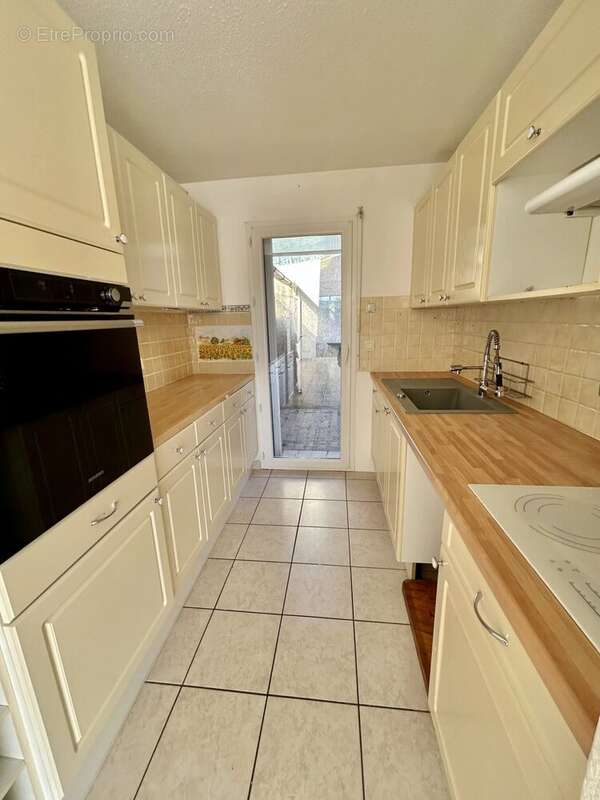 Maison à CANET-EN-ROUSSILLON