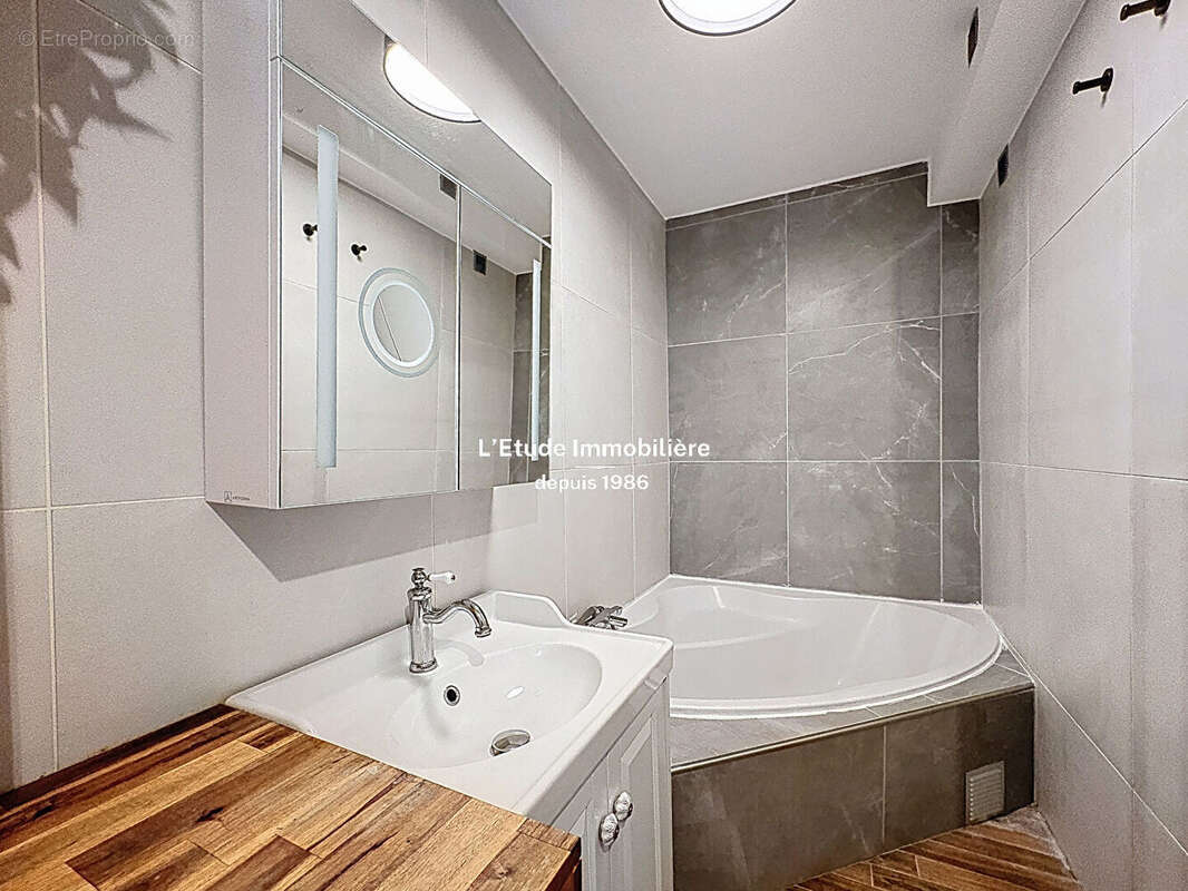 Appartement à CALUIRE-ET-CUIRE